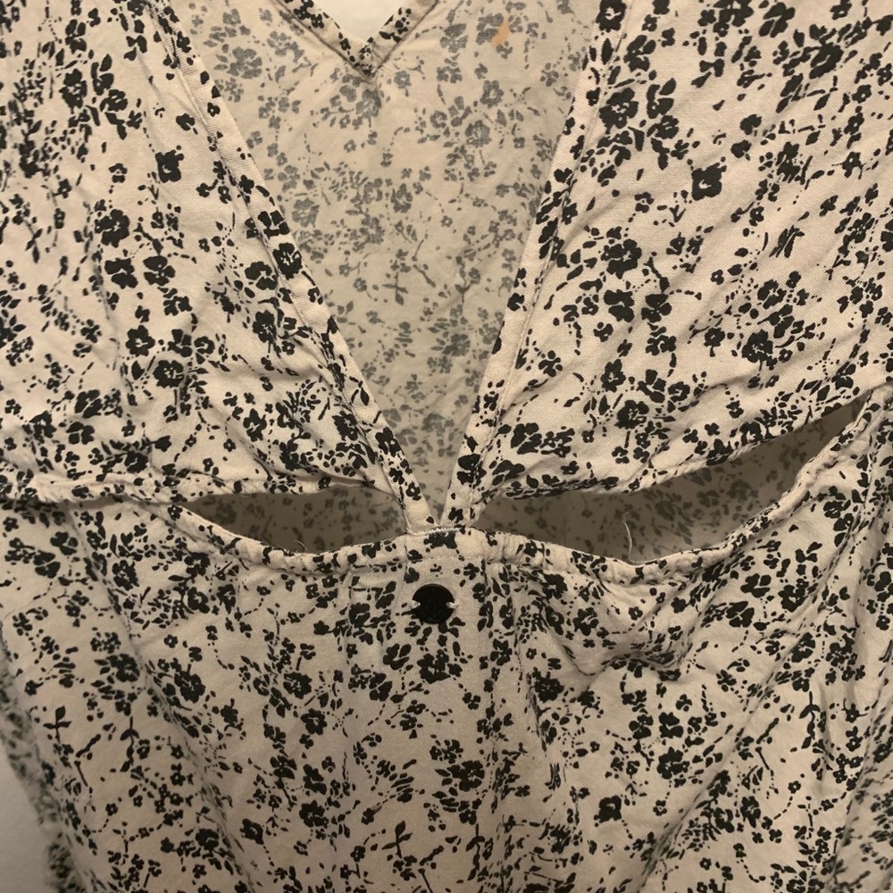 Volcom blouse - Picture 4 of 4